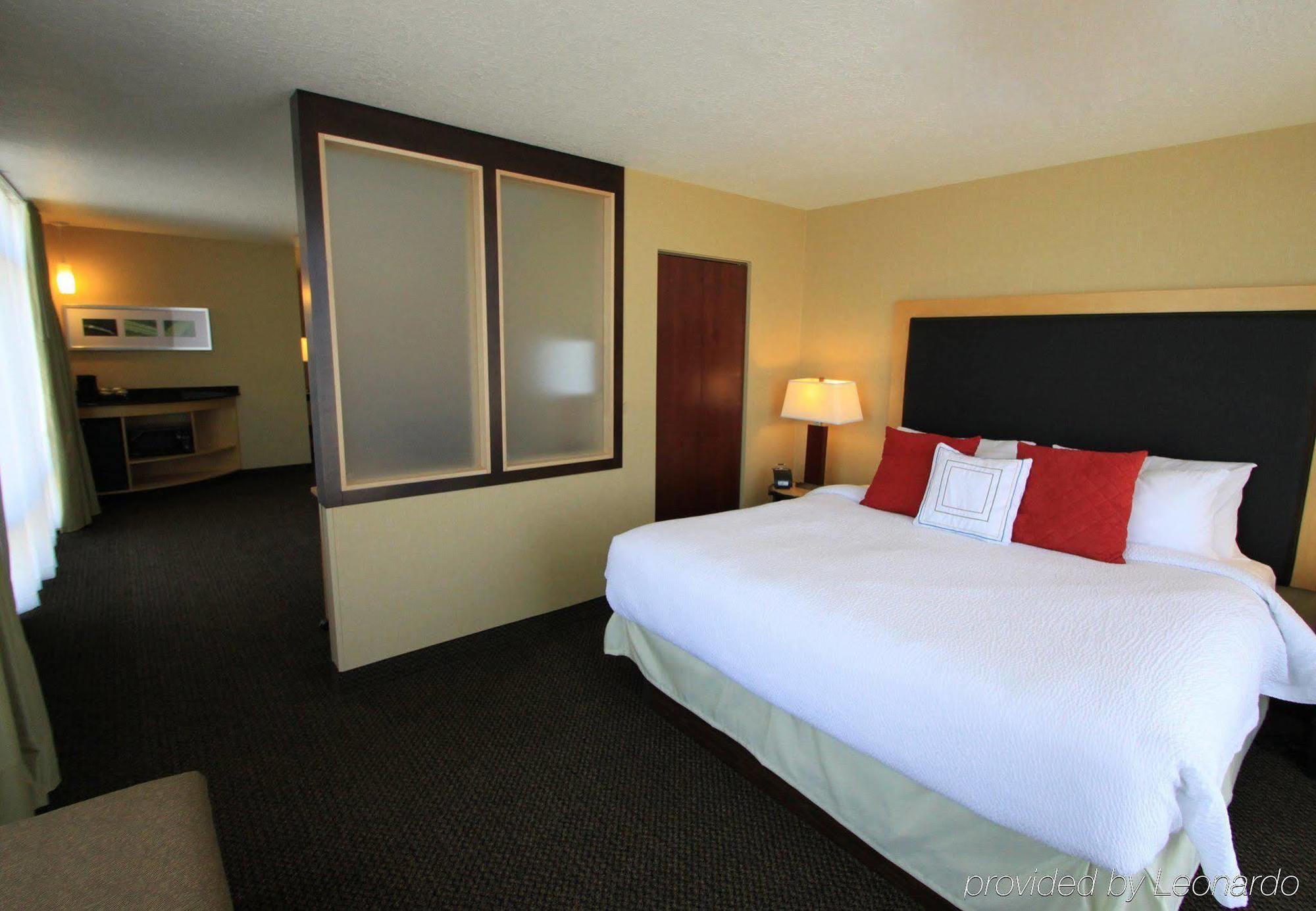 Springhill Suites By Marriott Green Bay Bagian luar foto